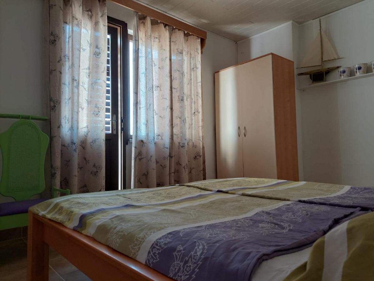 Apartment Galeb Lukovo Šugarje Dış mekan fotoğraf